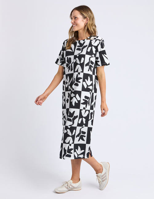 Elm Splice Dress Black and White