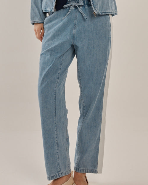 Betty Basics Callie Denim Jogger