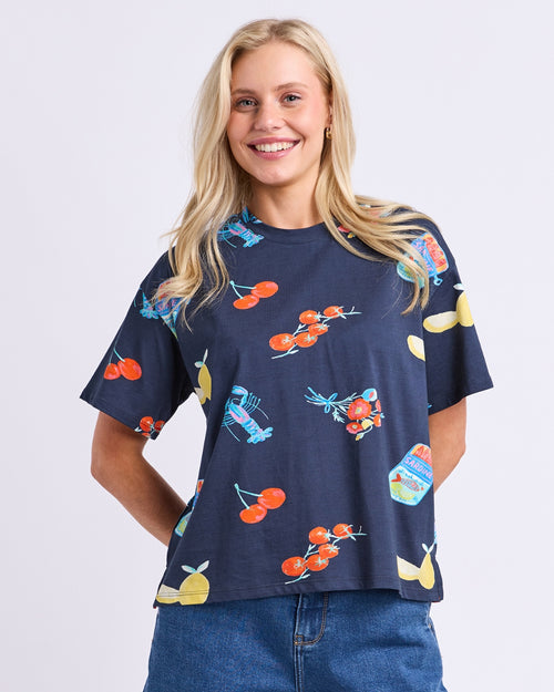 Elm Market T Shirt Navy