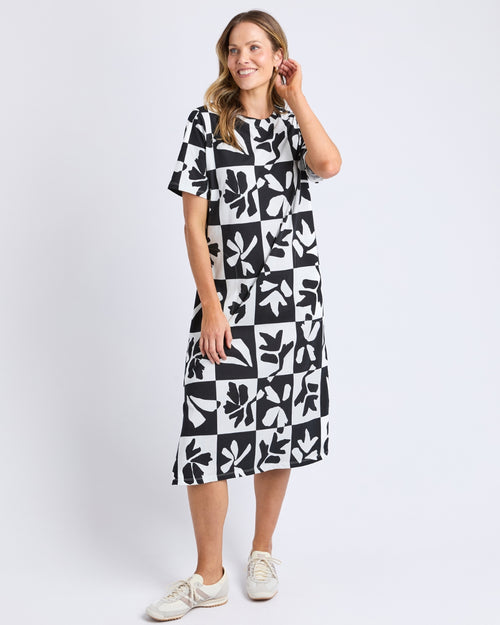 Elm Splice Dress Black and White