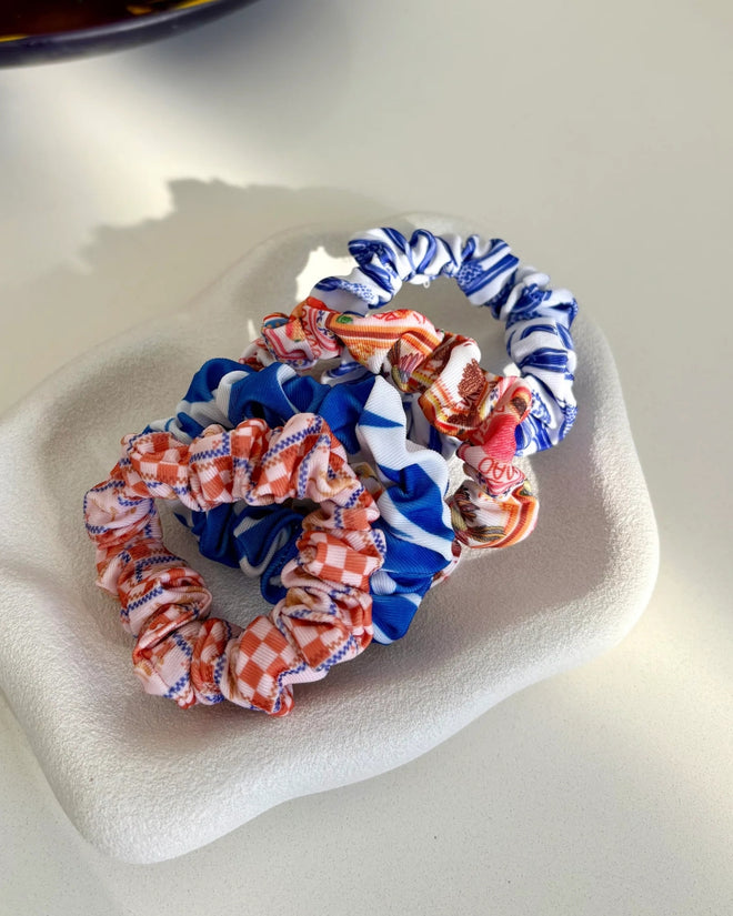 Louvelle Blue/Orange Scrunchie Set
