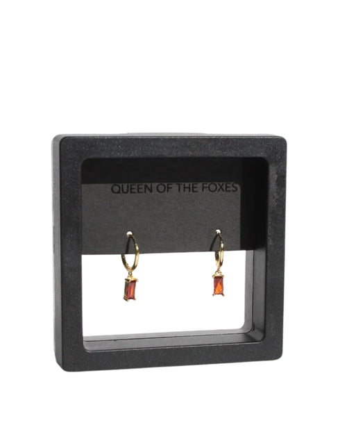 Queen of the Foxes Earings Huggies Drops Garnet