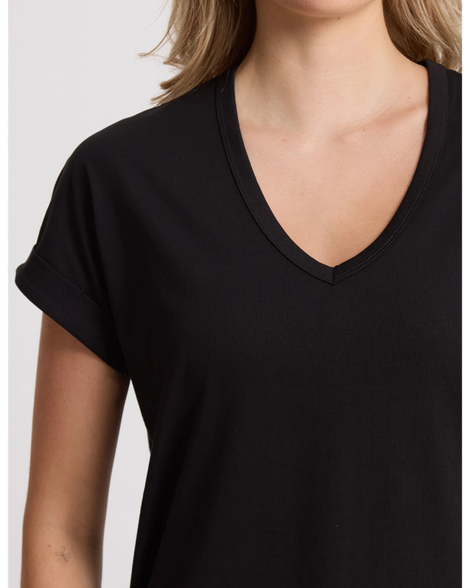 PREORDER - Stella and Gemma Soho Cuff V T Shirt Black DUE SEPTEMBER