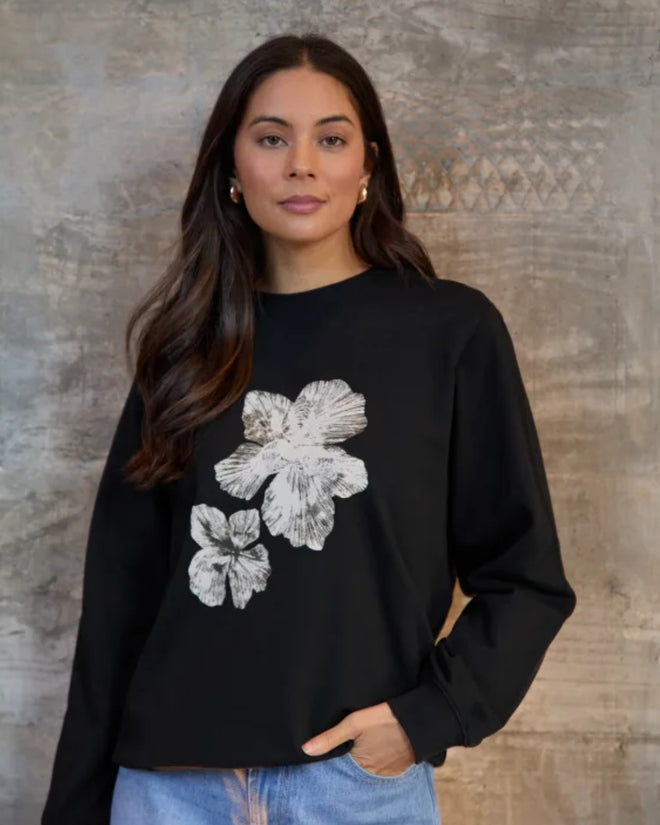 Stella and Gemma Black Cocoa Essential Sweatshirt