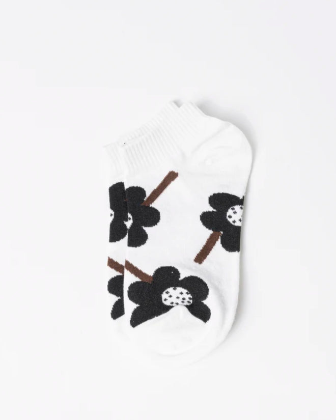 Stella and Gemma Socks White with Black Flower