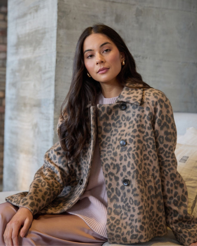 Stella and Gemma Vince Jacket Leopard