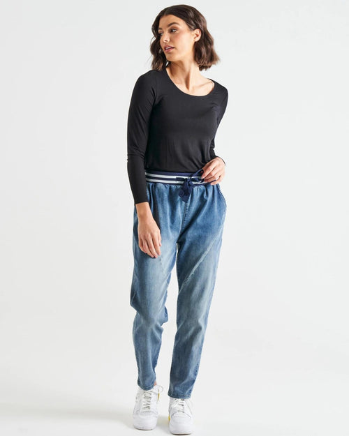 Betty Basics Dakota Jean