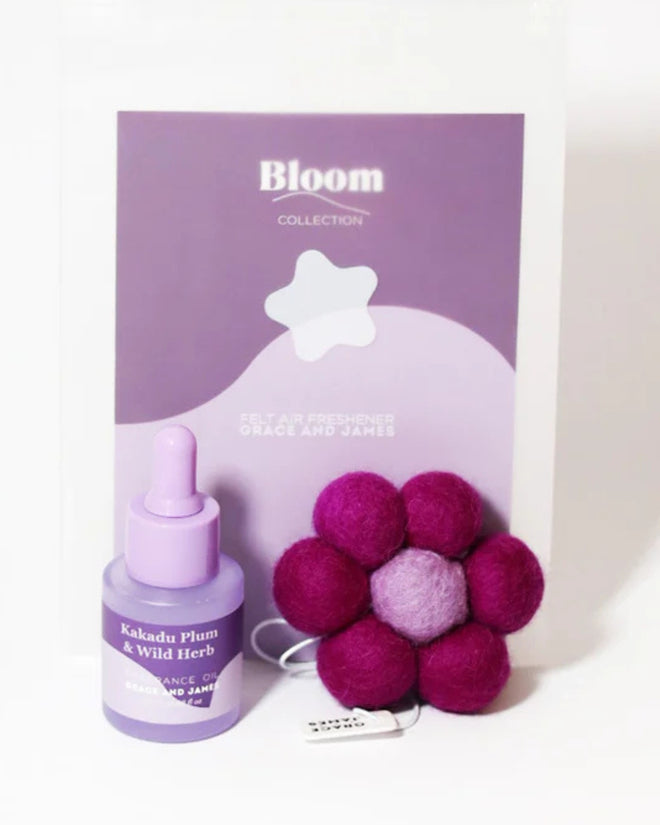 Grace and James Felt Flower Air Freshener Kakadu Plum & Wild Herb
