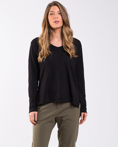 Foxwood Highline V Neck Top Black