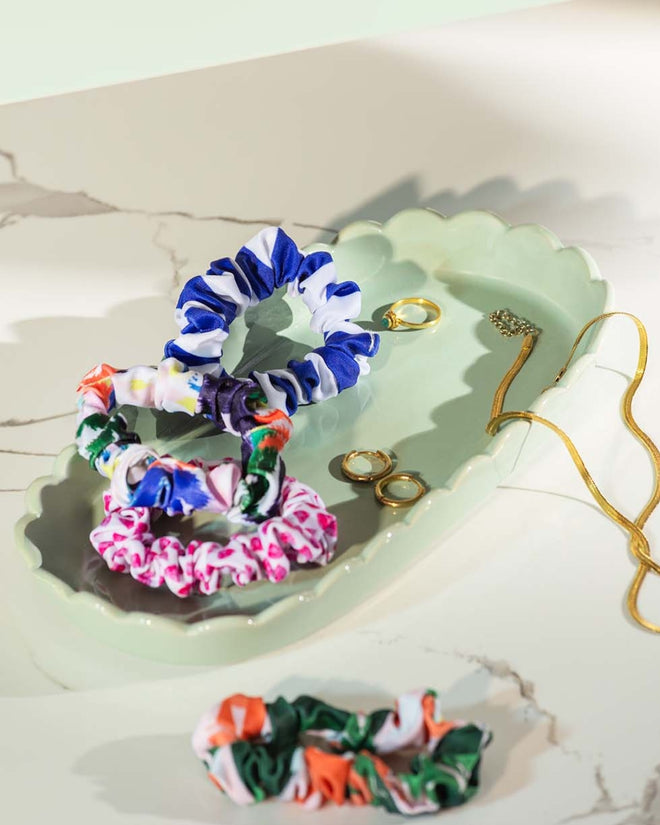 Louvelle Winter Vibes Scrunchie Set