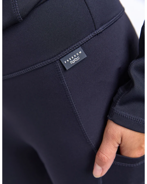 Elm Freedom Legging Midnight Navy