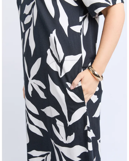 Elm Mimosa Tee Dress Black