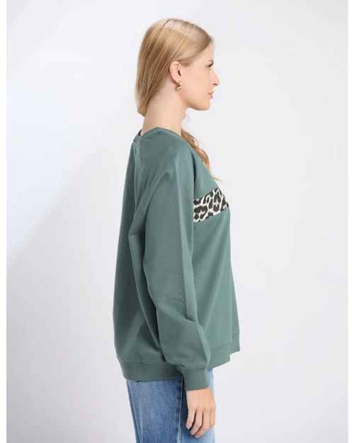 Stella and Gemma Classic Sweatshirt Moss Star Crossed