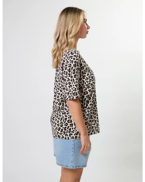 Stella and Gemma Porter T Shirt Leopard
