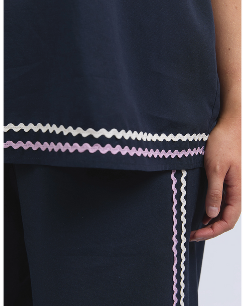 Elm Ric Rac Top Navy
