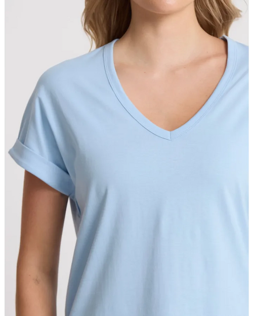 Stella and Gemma Soho Cuff Sky V Neck T Shirt