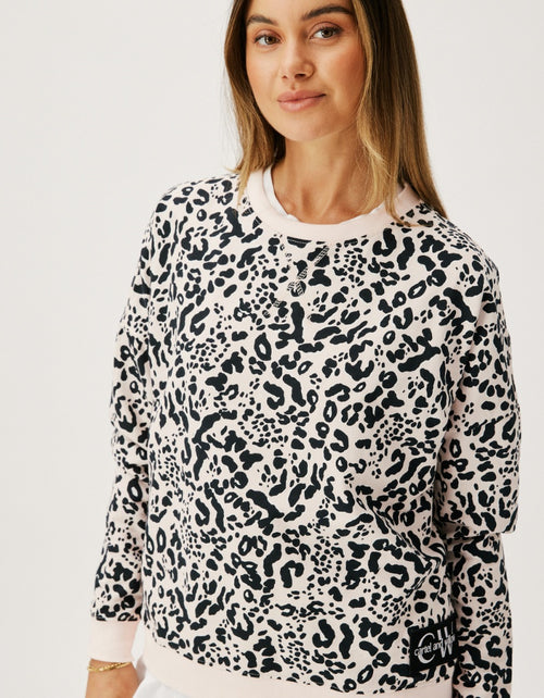 Cartel and Willow Izzy Cream Leopard Sweatshirt – Chambers